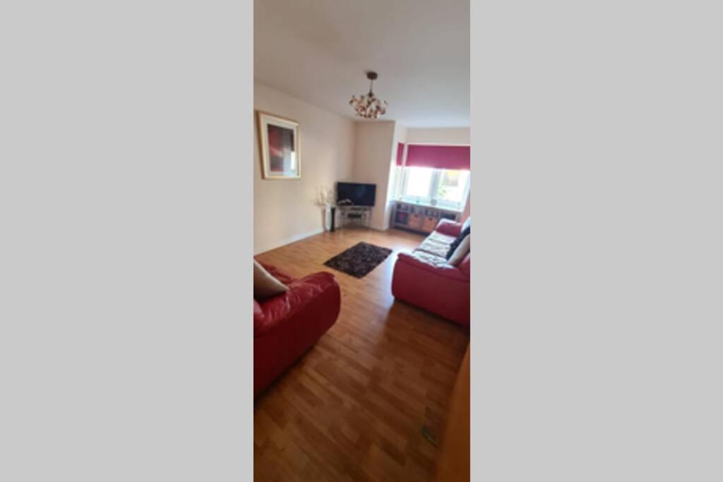 Lovely 2 Bed Apartment Close To Aberdeen Beach! Luaran gambar